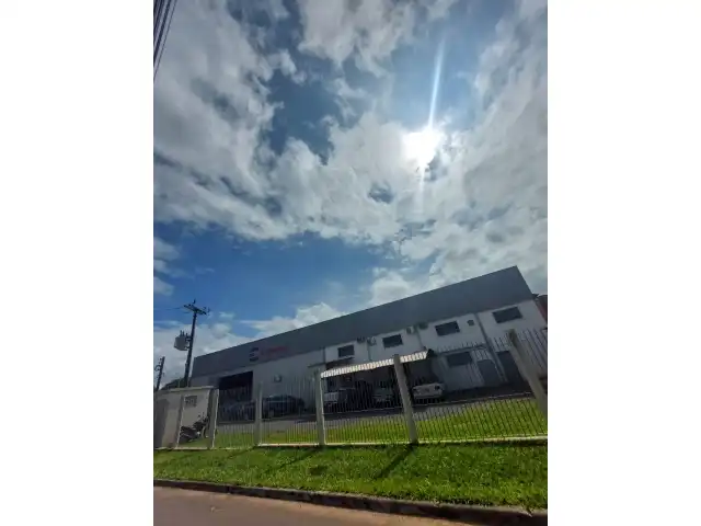 Duas áreas somadas constituem uma metragem de 6320,80m², sendo nas áreas foram construídos vários Pavilhões com  Estruturas Metálicas