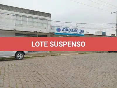 LOTE 596 - Um Prédio Comercial de alvenaria