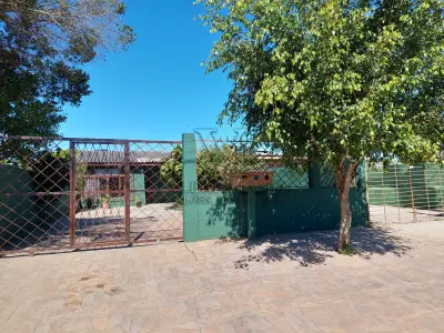 LOTE 182 - CASA DE ALVENARIA E SEU RESPECTIVO TERRENO
