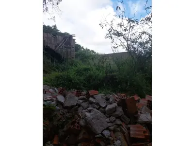 LOTE 508 - UMA FRAÇÃO DE TERRAS COM AREA DE 5.000 m² e respectivo Prédio construído dentro desta área, correspondente a Planta Industrial