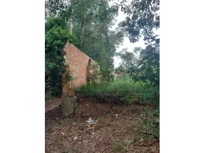 LOTE 508 - UMA FRAÇÃO DE TERRAS COM AREA DE 5.000 m² e respectivo Prédio construído dentro desta área, correspondente a Planta Industrial