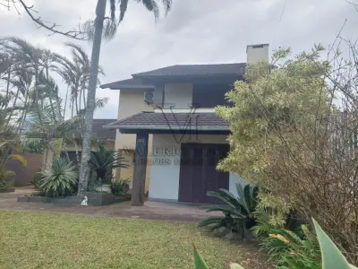 LOTE 600 - UM IMÓVEL RESIDENCIAL EM ALVENÁRIA COM AREA DE 196,77m² NA PRAIA CURUMIM EM CAPÃO DA CANOA.