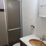 LOTE 130 - UM APARTAMENTO NA PRAIA ZONA NOVA DE CAPÃO DA CANOA