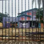 LOTE 515 - IMÓVEL – Sobrado em alvenaria localizado na Av. Guaíba nº1646 emPorto Alegre