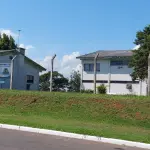 LOTE 260 - Um terreno com área de seis mil e quinhentos e sessenta e três metros quadrados (6.563,00m ²).